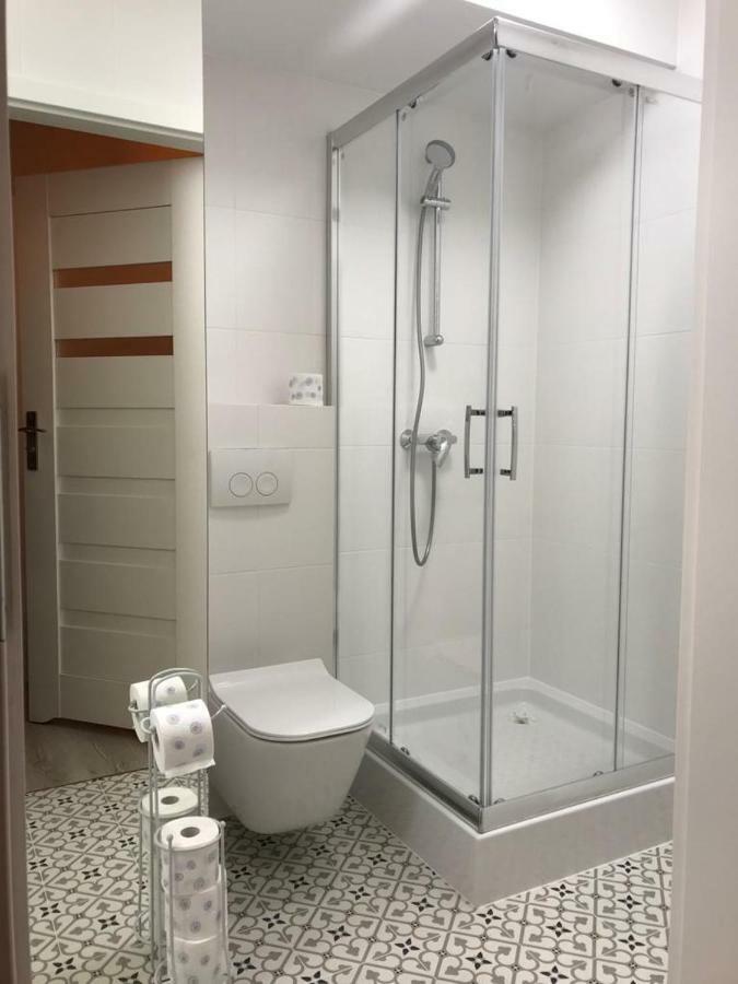 "10" Slonce Woda Las - Apartament No10 Garaz W Cenie Cedzyna Dış mekan fotoğraf